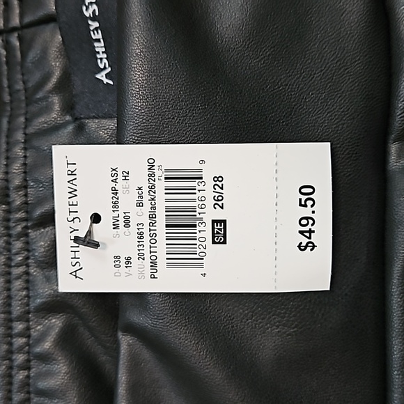 Ashley Stewart Womens sz 26/28 Faux Leather Leggings Black Biker Witchy Goth NWT - Picture 5 of 7